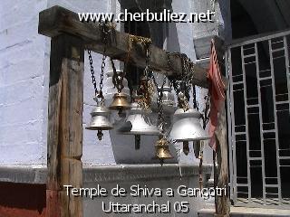légende: Temple de Shiva a Gangotri Uttaranchal 05
qualityCode=raw
sizeCode=half

Données de l'image originale:
Taille originale: 145344 bytes
Temps d'exposition: 1/600 s
Diaph: f/1100/100
Heure de prise de vue: 2002:05:10 10:45:28
Flash: non
Focale: 42/10 mm
